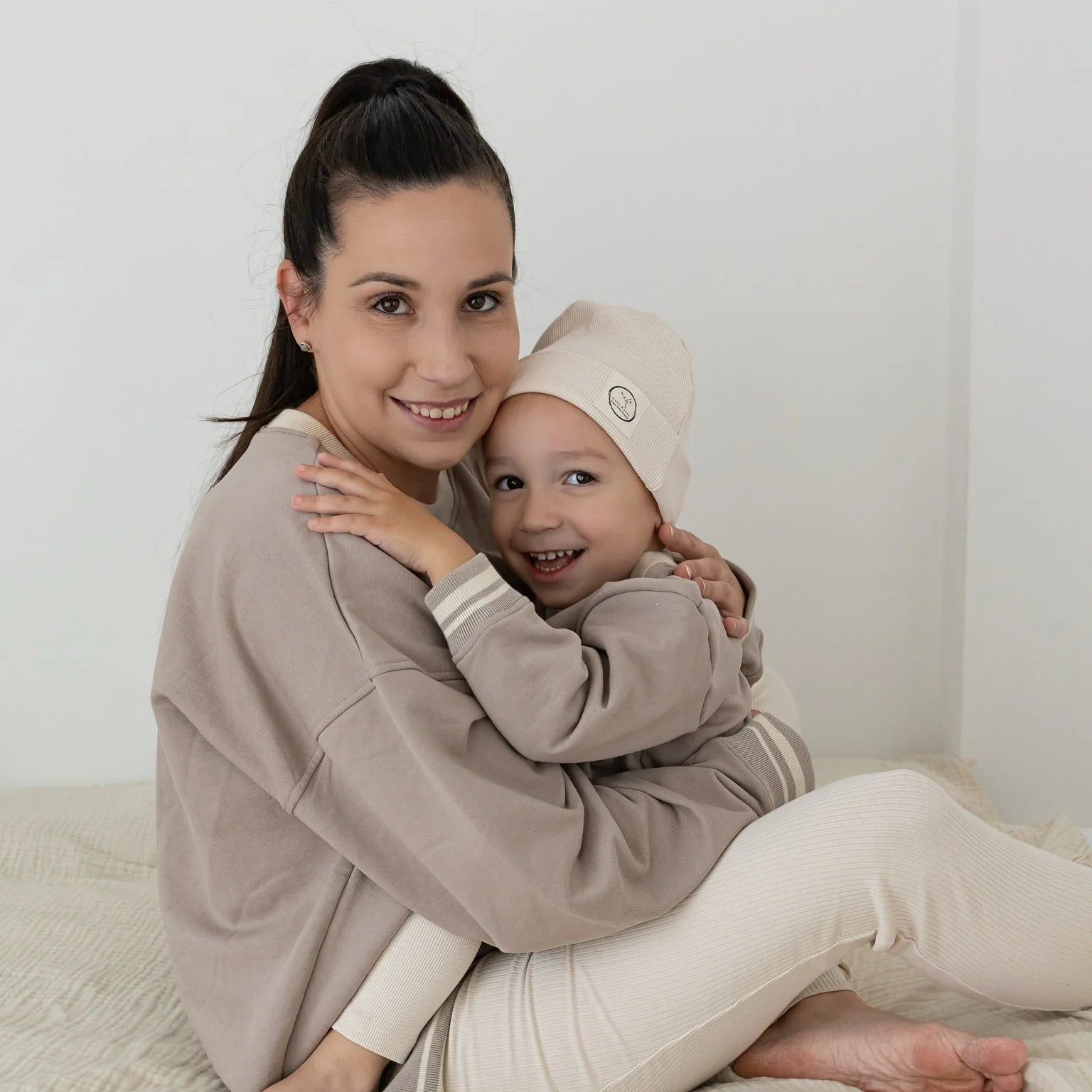Family Sweatshirt - MUM - Caramel - SALE - Image 6