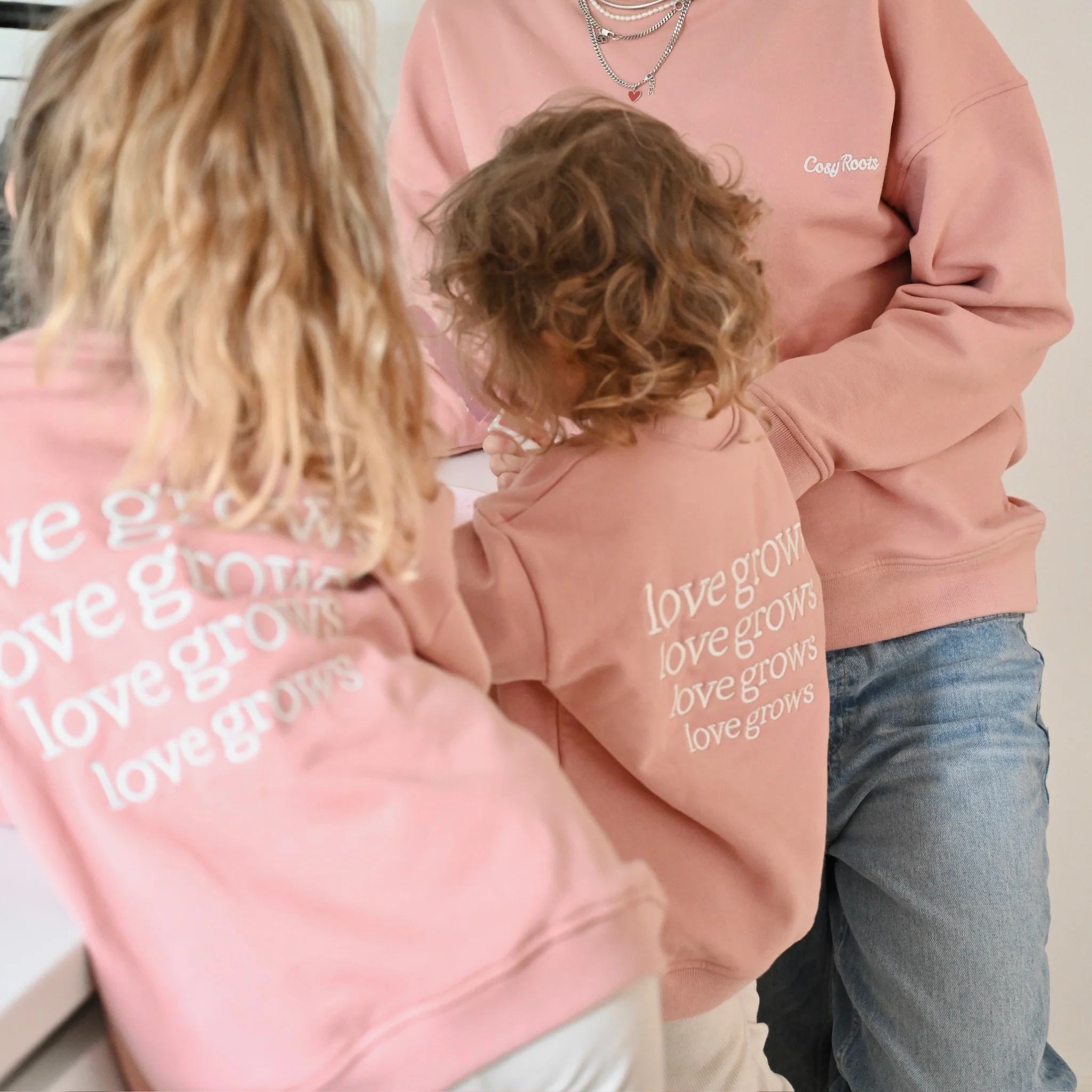 Family Sweatshirt - MUM - Dusty Rose - Love Grows - Image 9