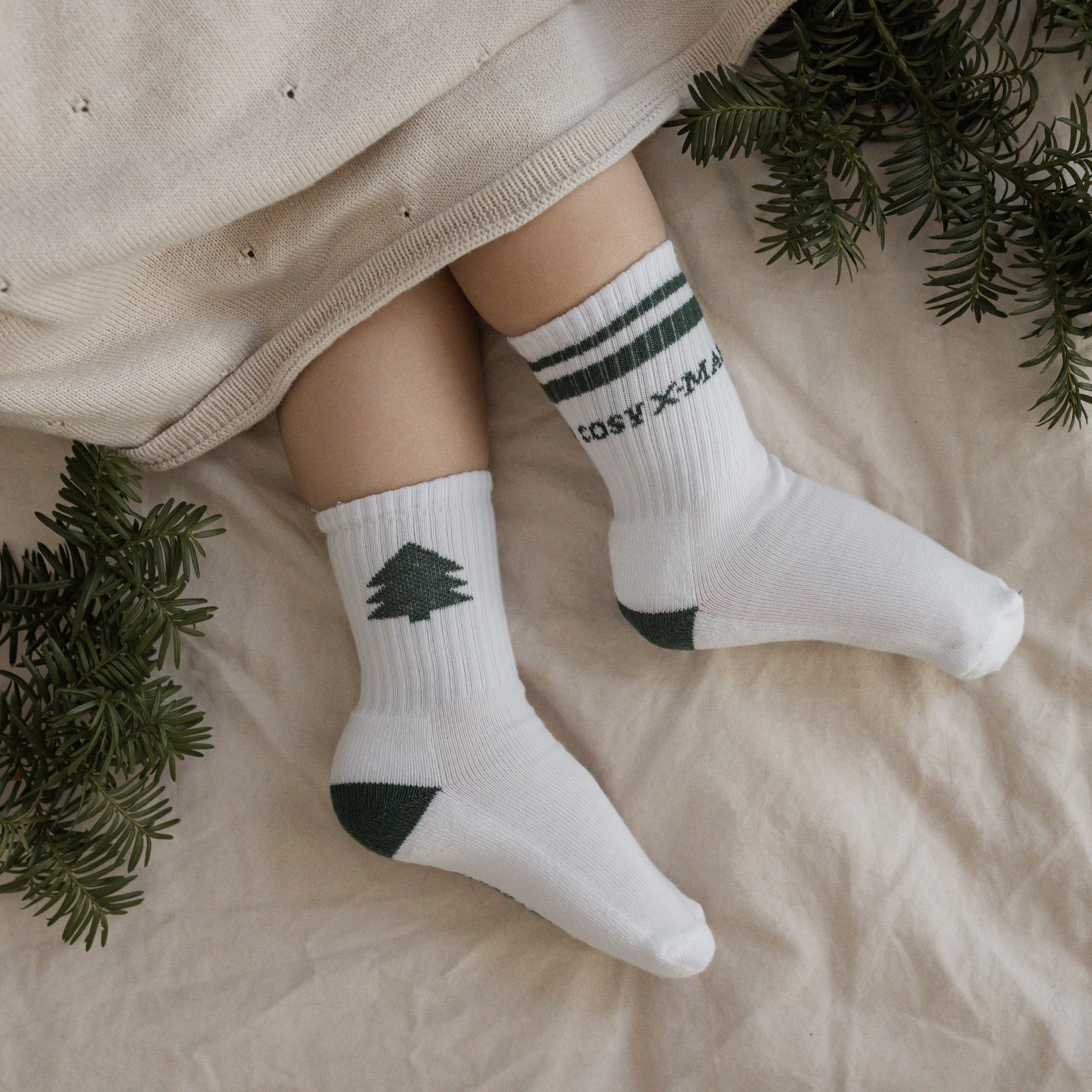 Organic Christmas Socks Green - 2 Pack - Image 3