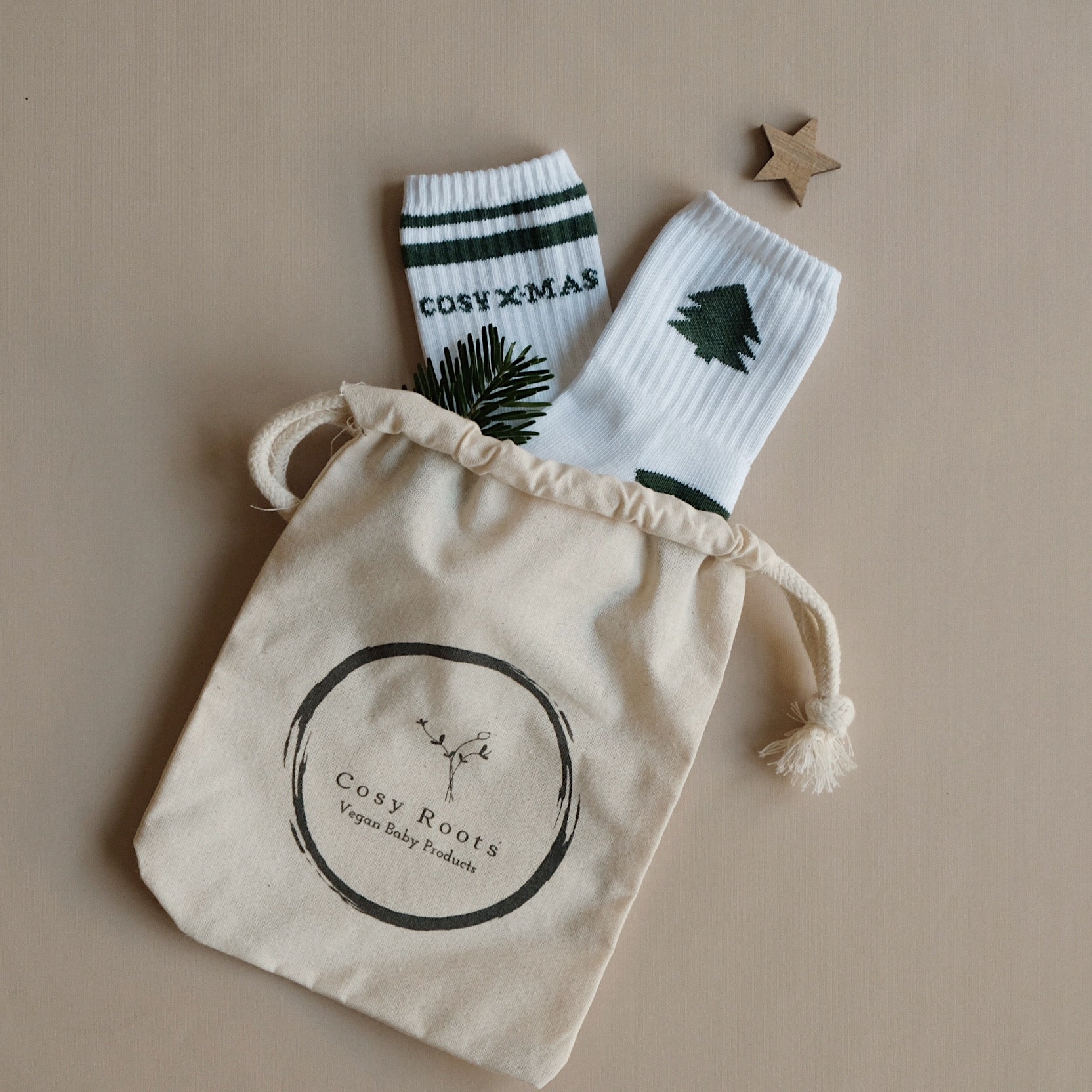Organic Christmas Socks Green - 2 Pack - Image 4