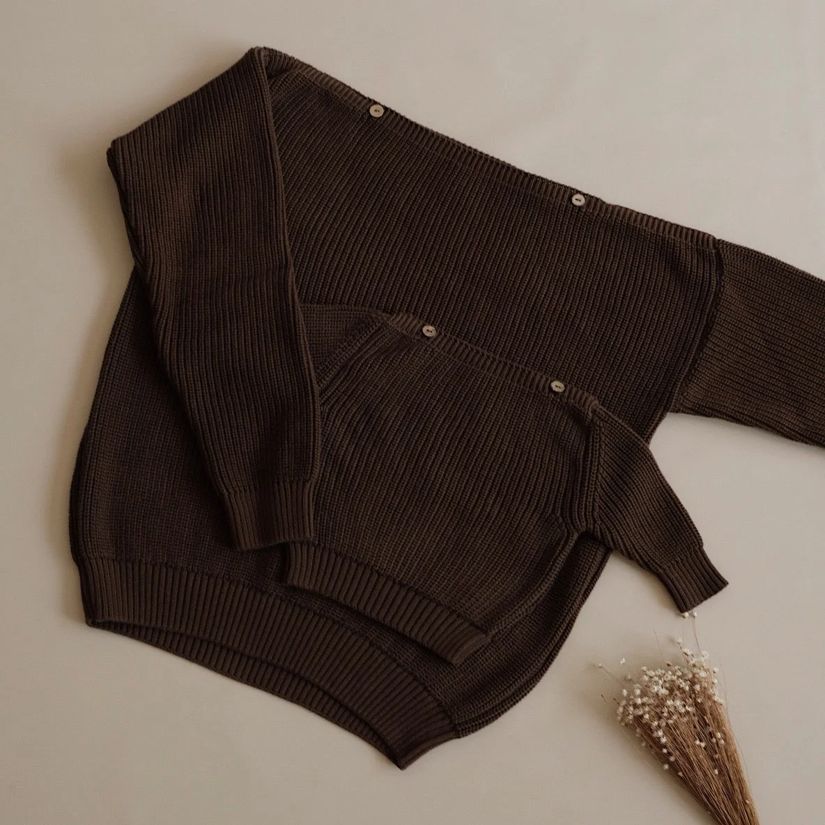 Organic Knit Pulli - MUM - Chocolate - REGULAR FIT - Image 12