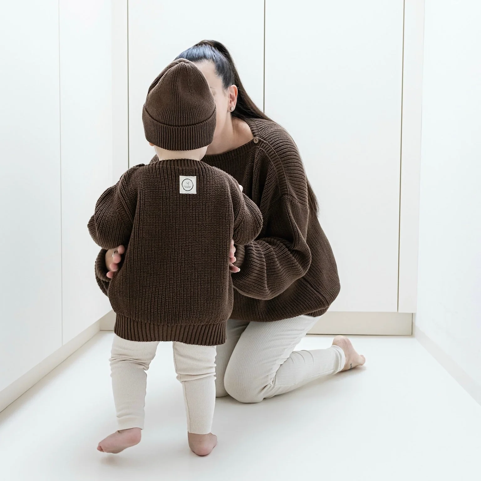 Organic Knit Pulli - MUM - Chocolate - REGULAR FIT - Image 9