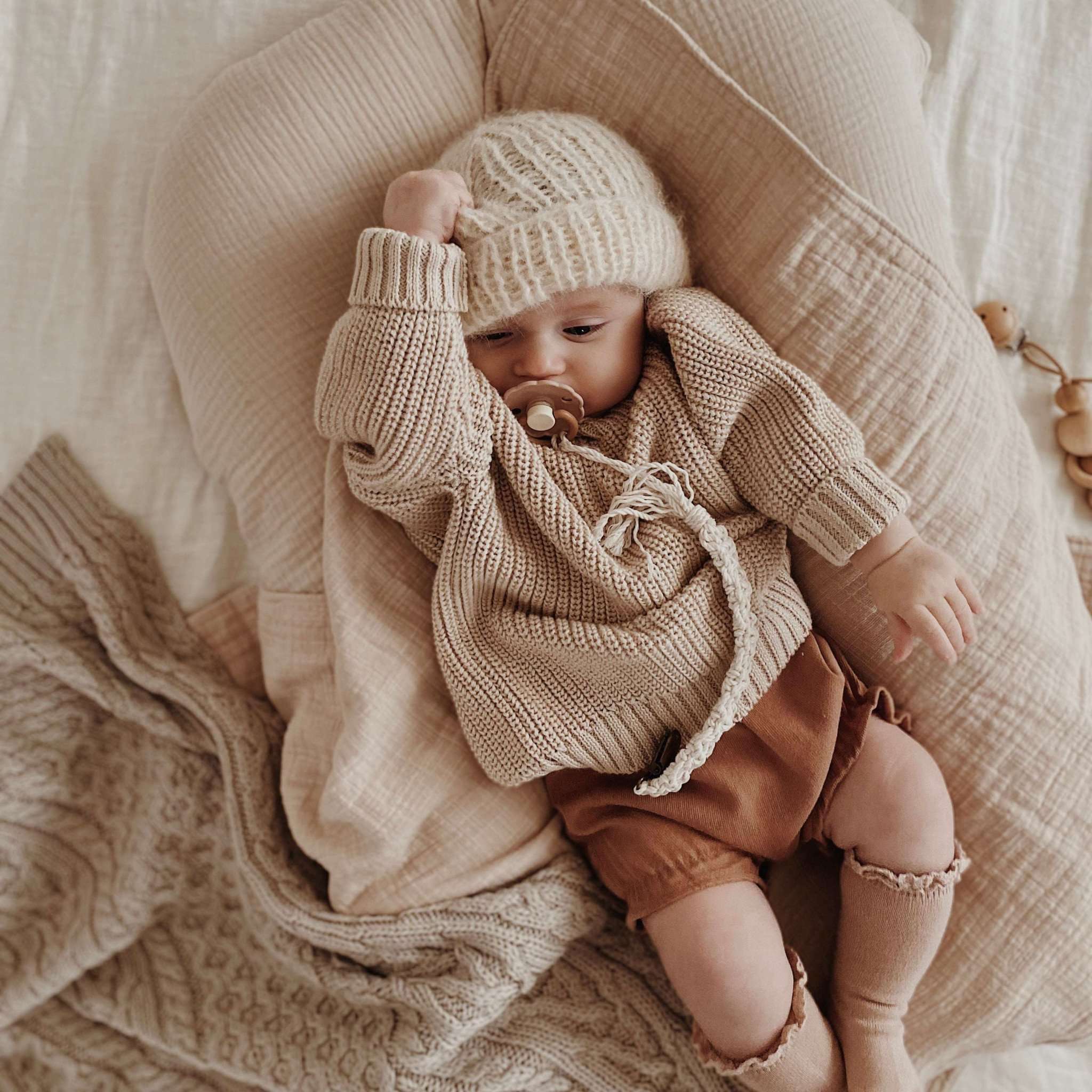 Organic Oversize Knit Pulli - Sand - Image 5