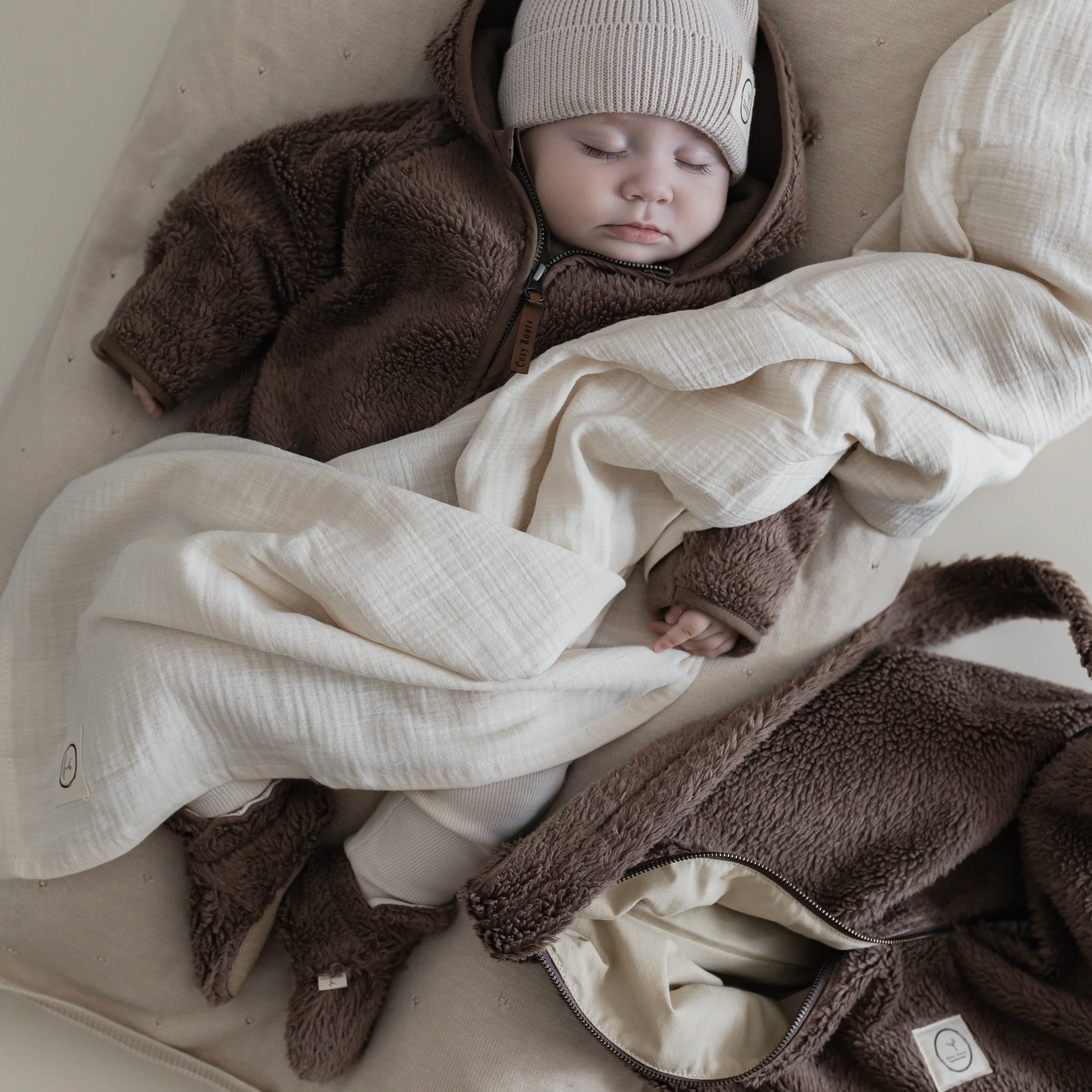 Organic Teddy Mum Bag - Mocha - SALE - Image 12