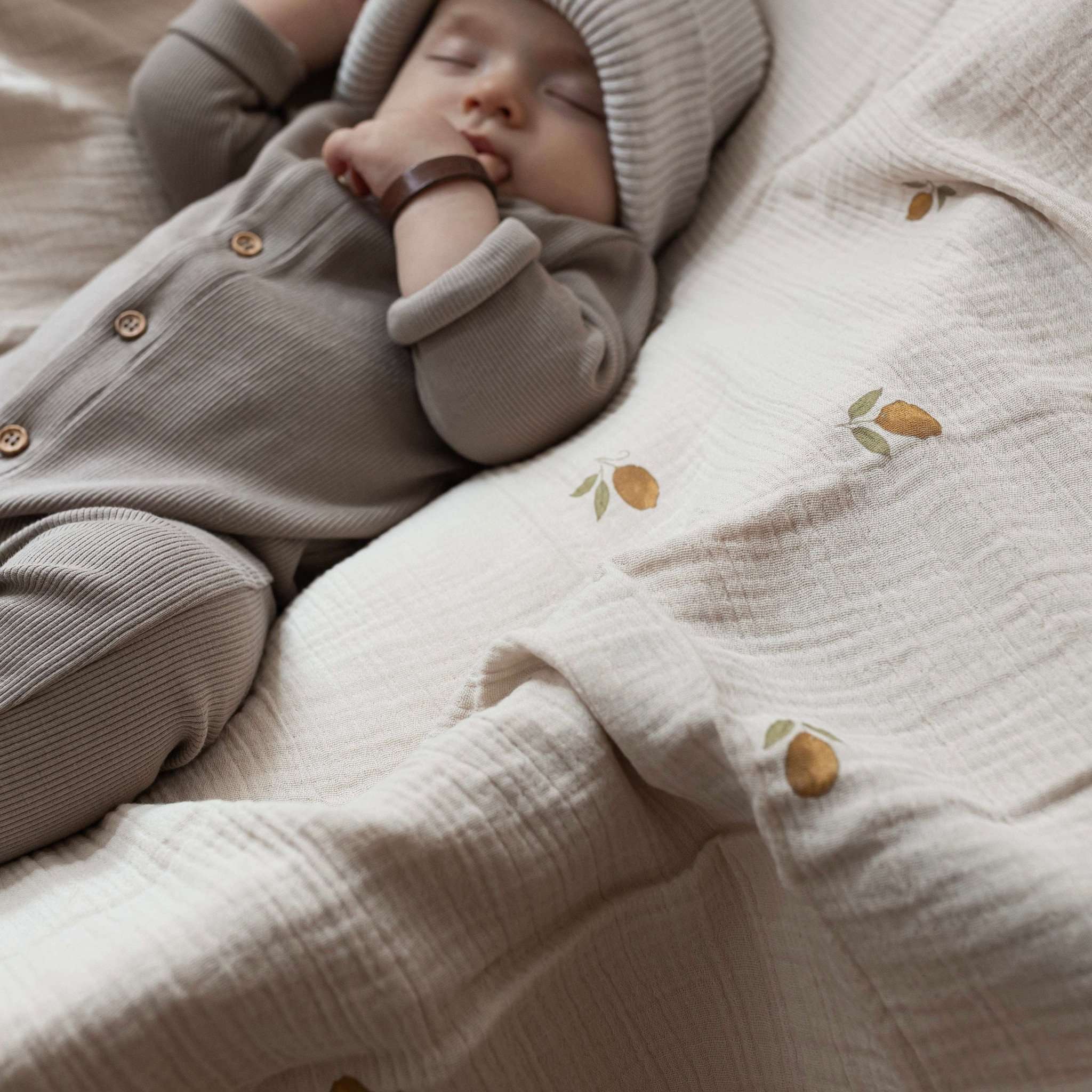 Organic Muslin Swaddle - Pure Lemon - 120x120cm - SALE - Image 3