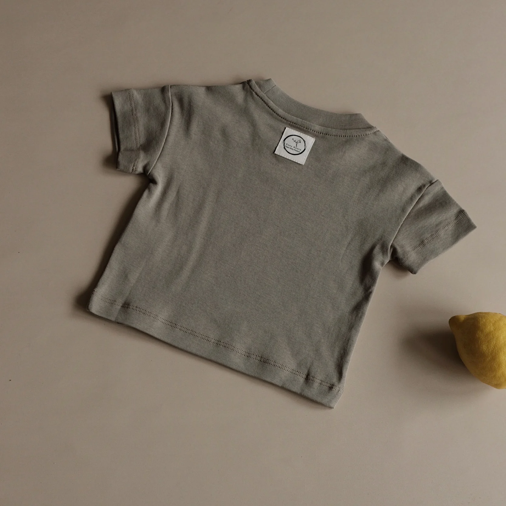 Organic Oversize Shirt - Khaki with Lemon Print - Image 3