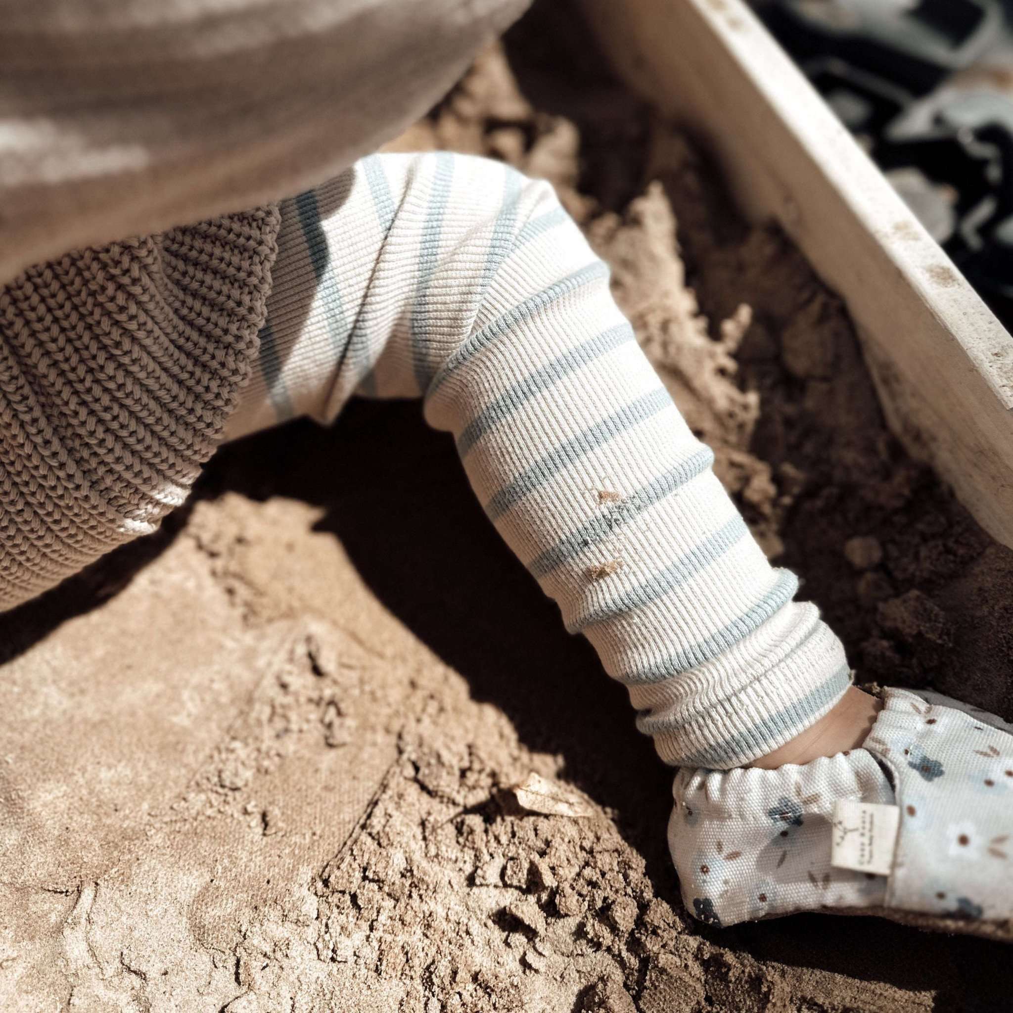 Organic Rib Leggings - Blue Striped - Image 3