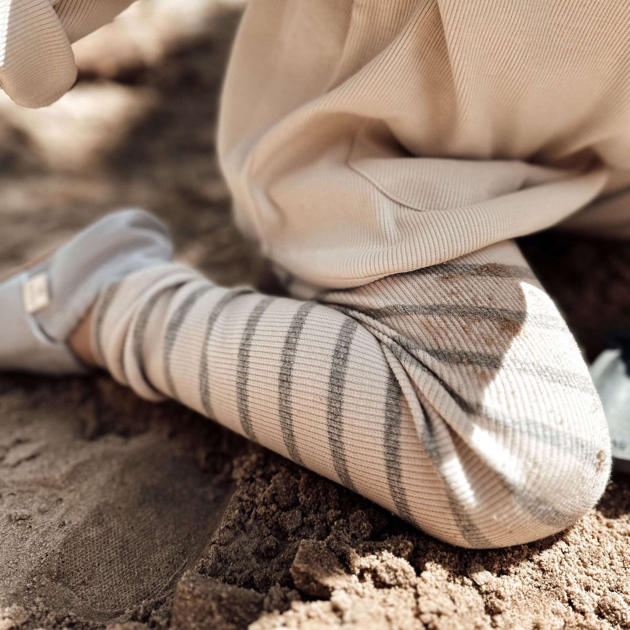 Organic Rib Leggings - Grey Striped - Image 8