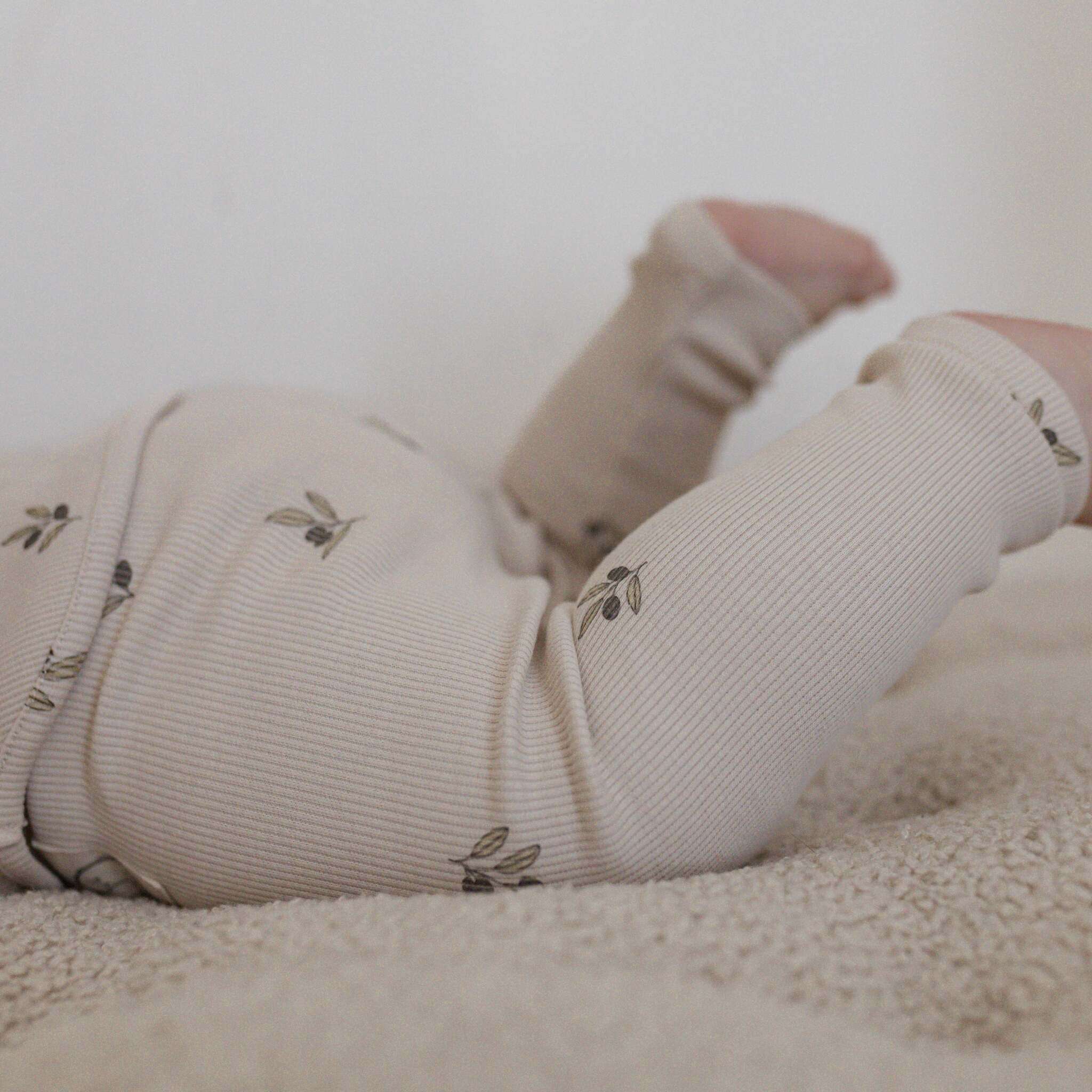 Organic Rib Leggings - Tiny Olives - Image 4