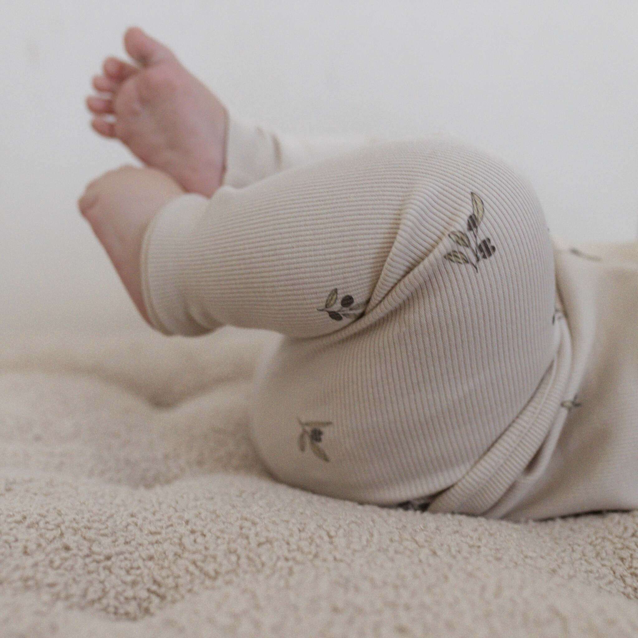 Organic Rib Leggings - Tiny Olives - Image 8