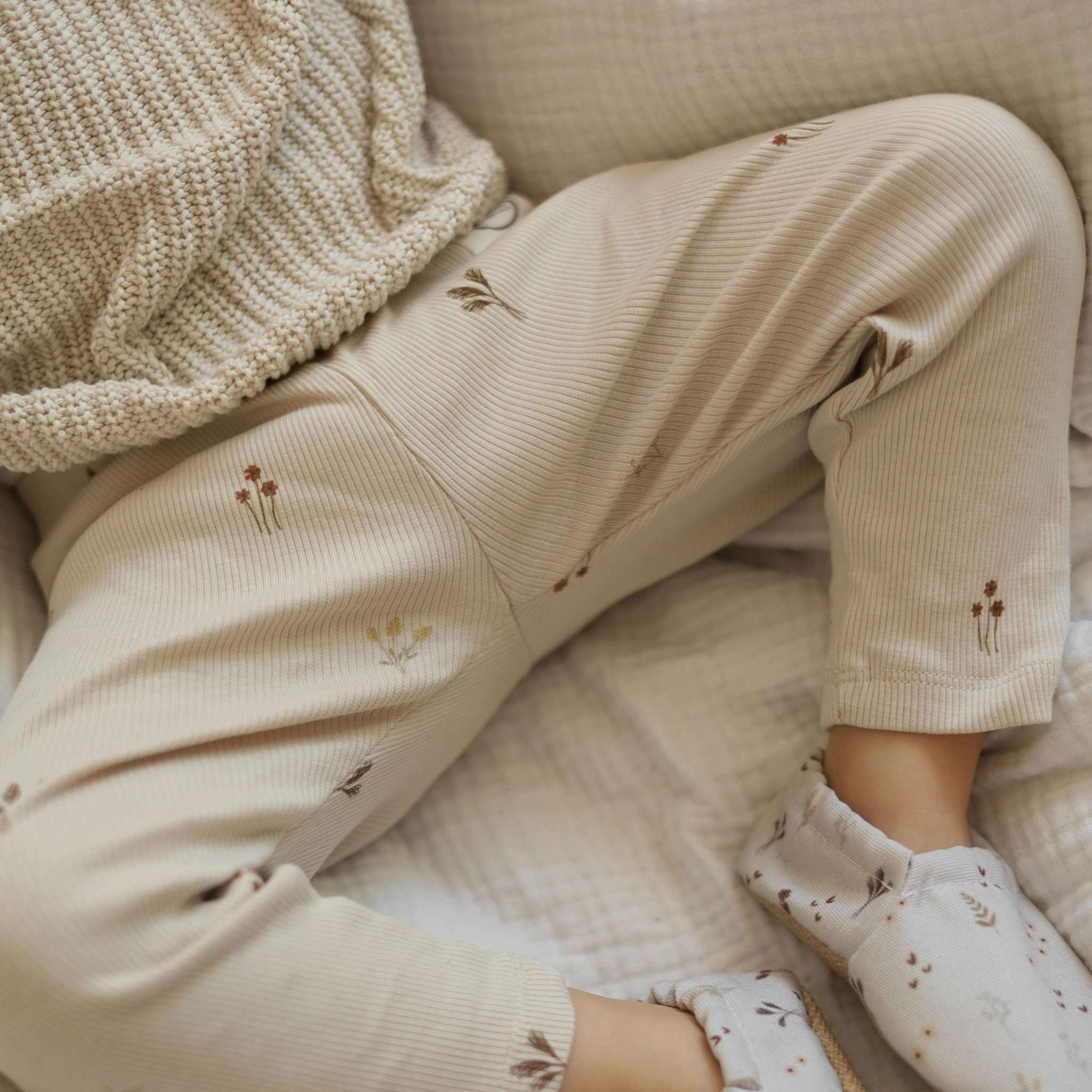 Organic Rib Leggings -Wildflowers - Image 16