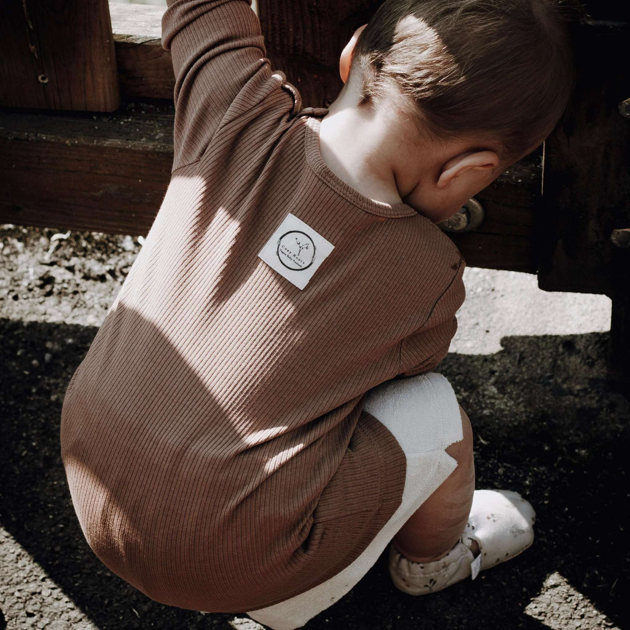 Organic Slim Longsleeve - Walnut - S A L E - Image 4