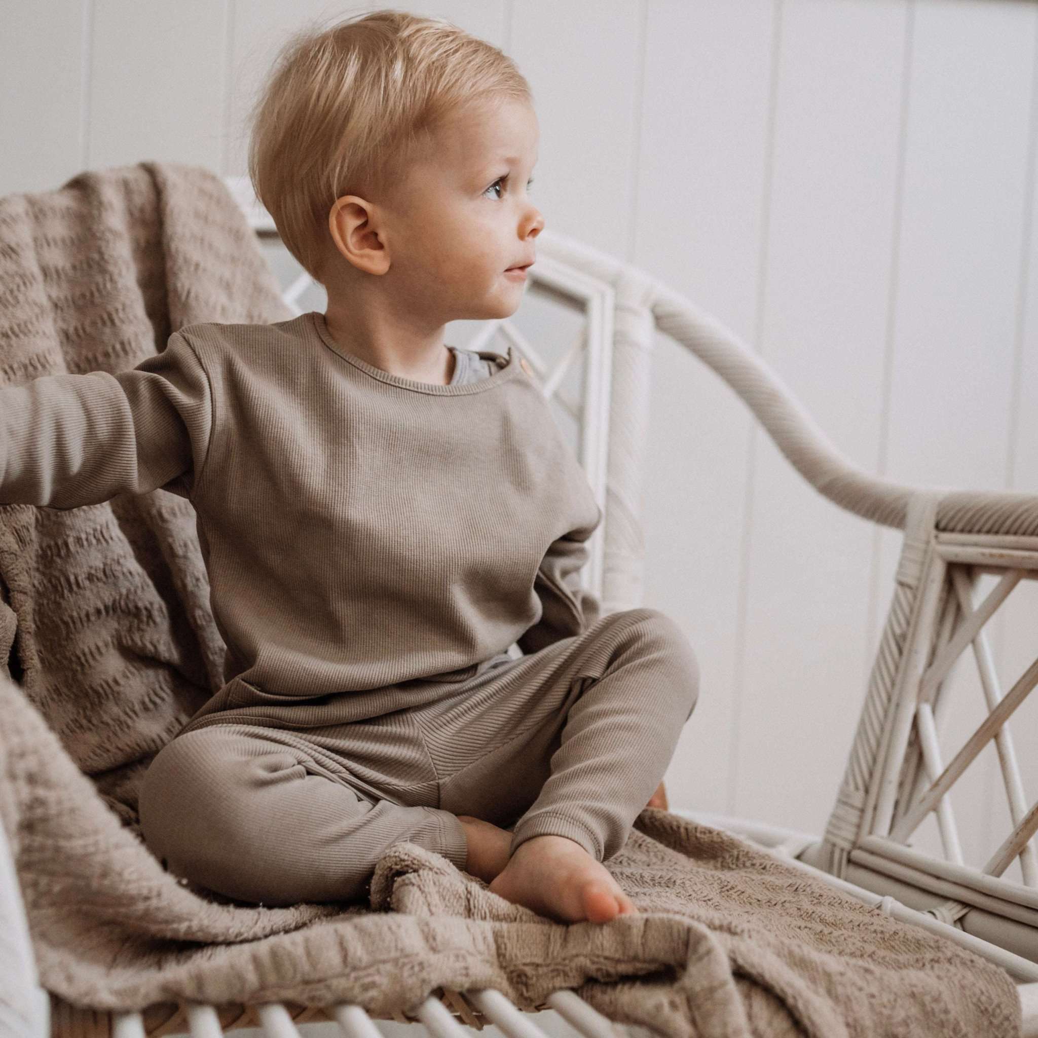 Organic Rib Sweatshirt - Caramel - Image 10