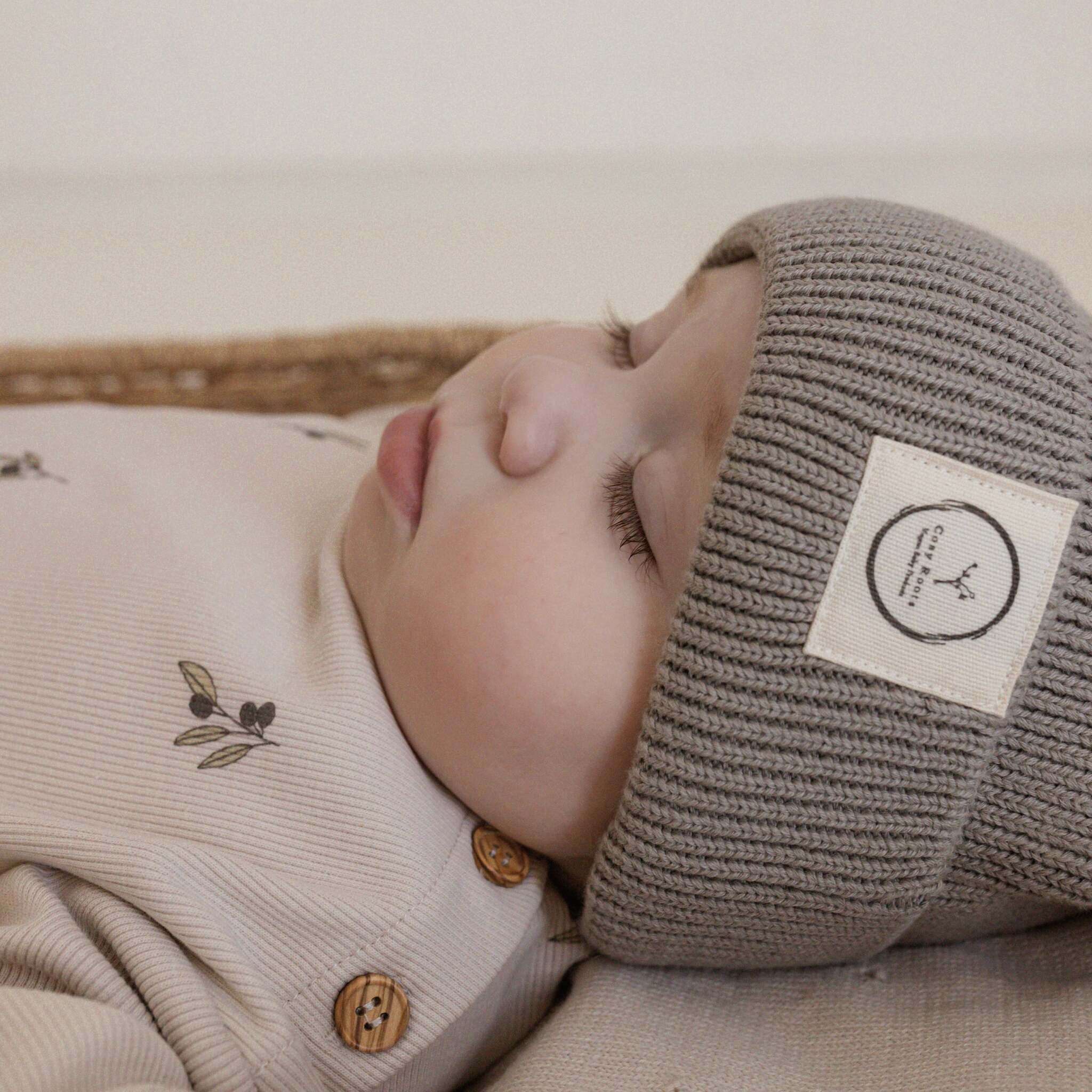 Organic Rib Sweatshirt - Tiny Olives - Image 4