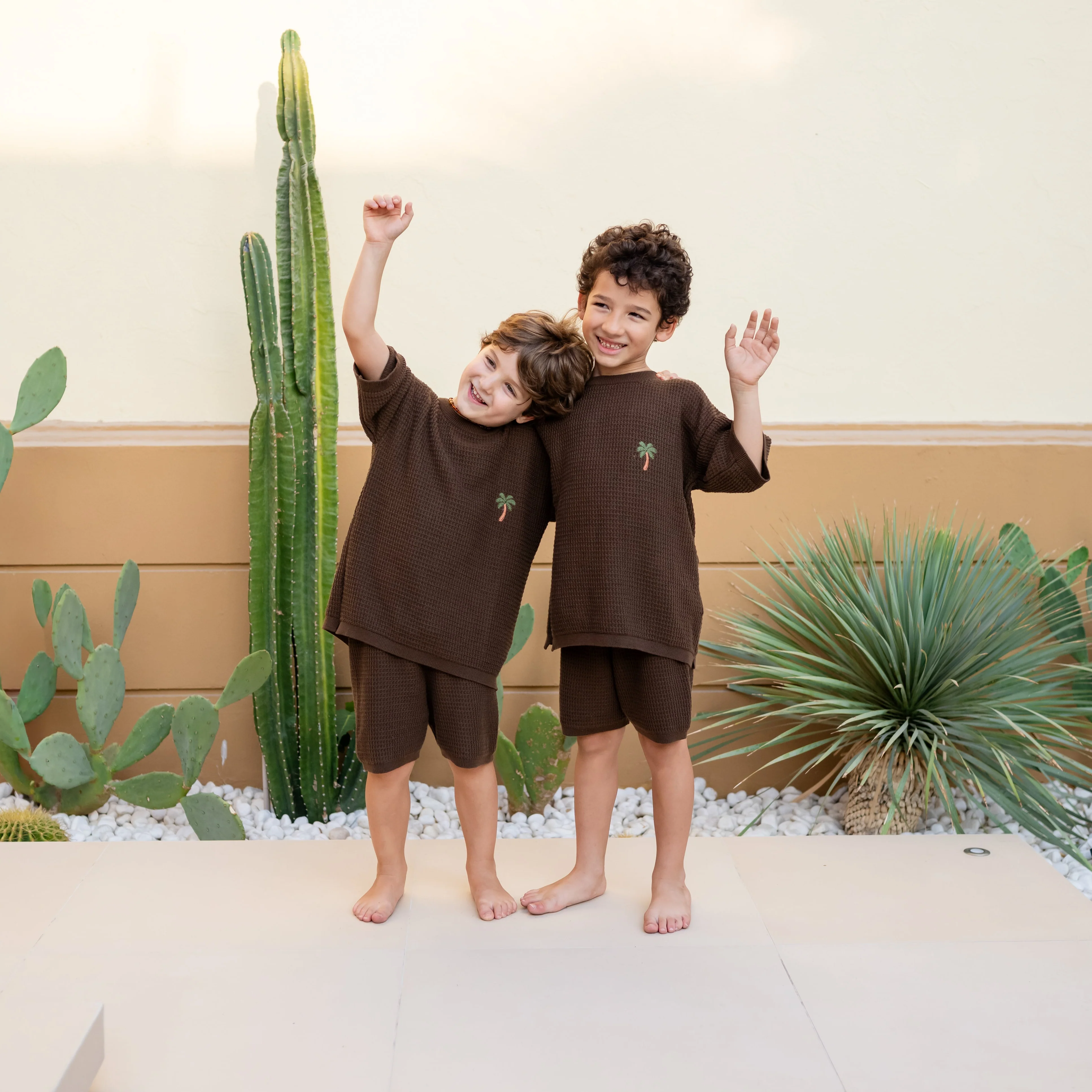 Organic Palm Summer Knit Shirt - Chocolate Brown - Image 7