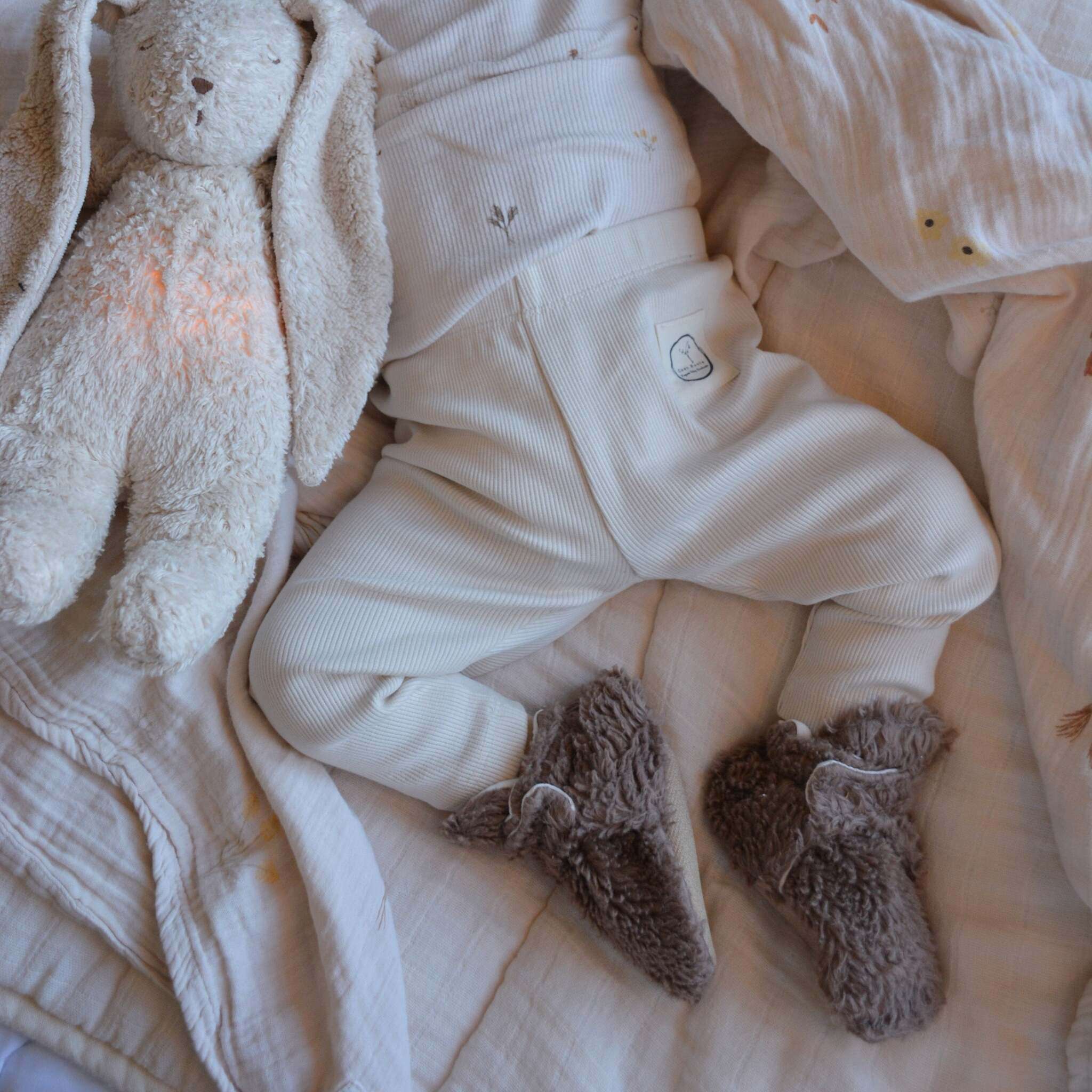 Organic Teddy Booties - Mocha - SALE - Image 11