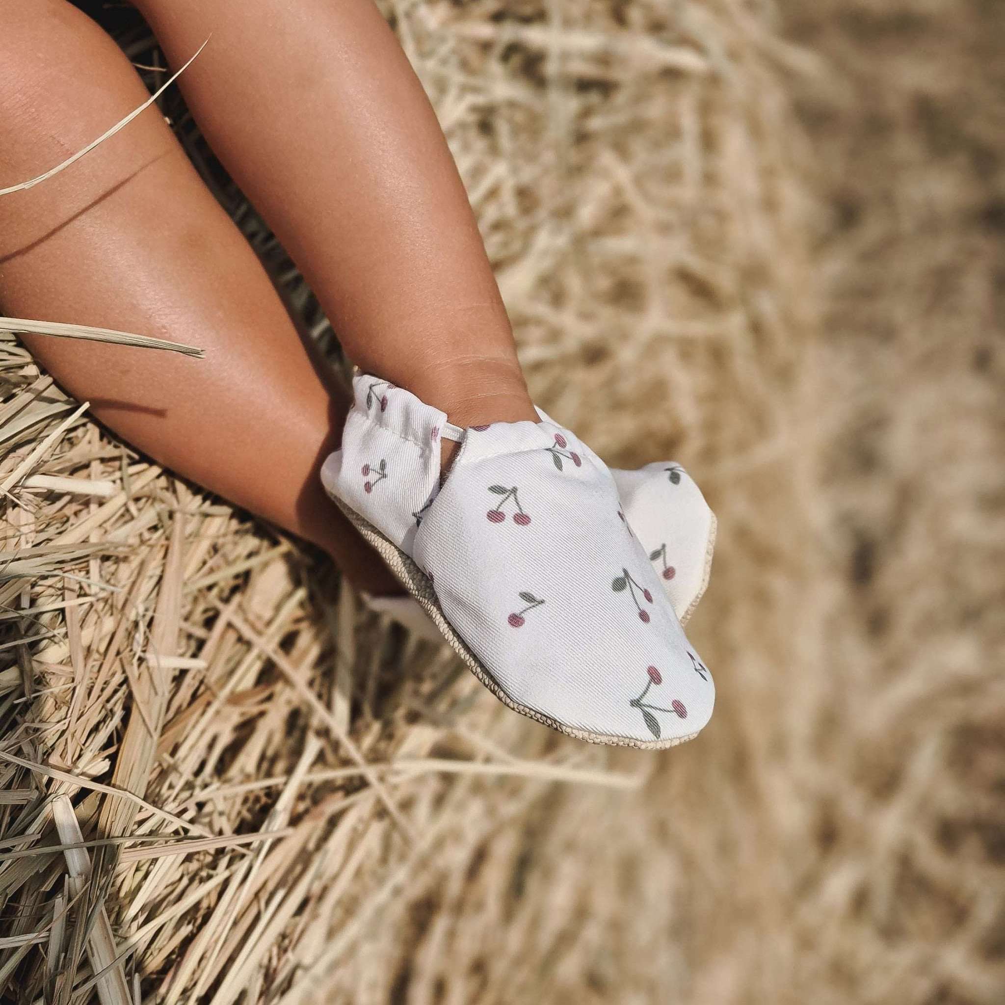 Vegan Shoes - Pure Cherry - Image 5