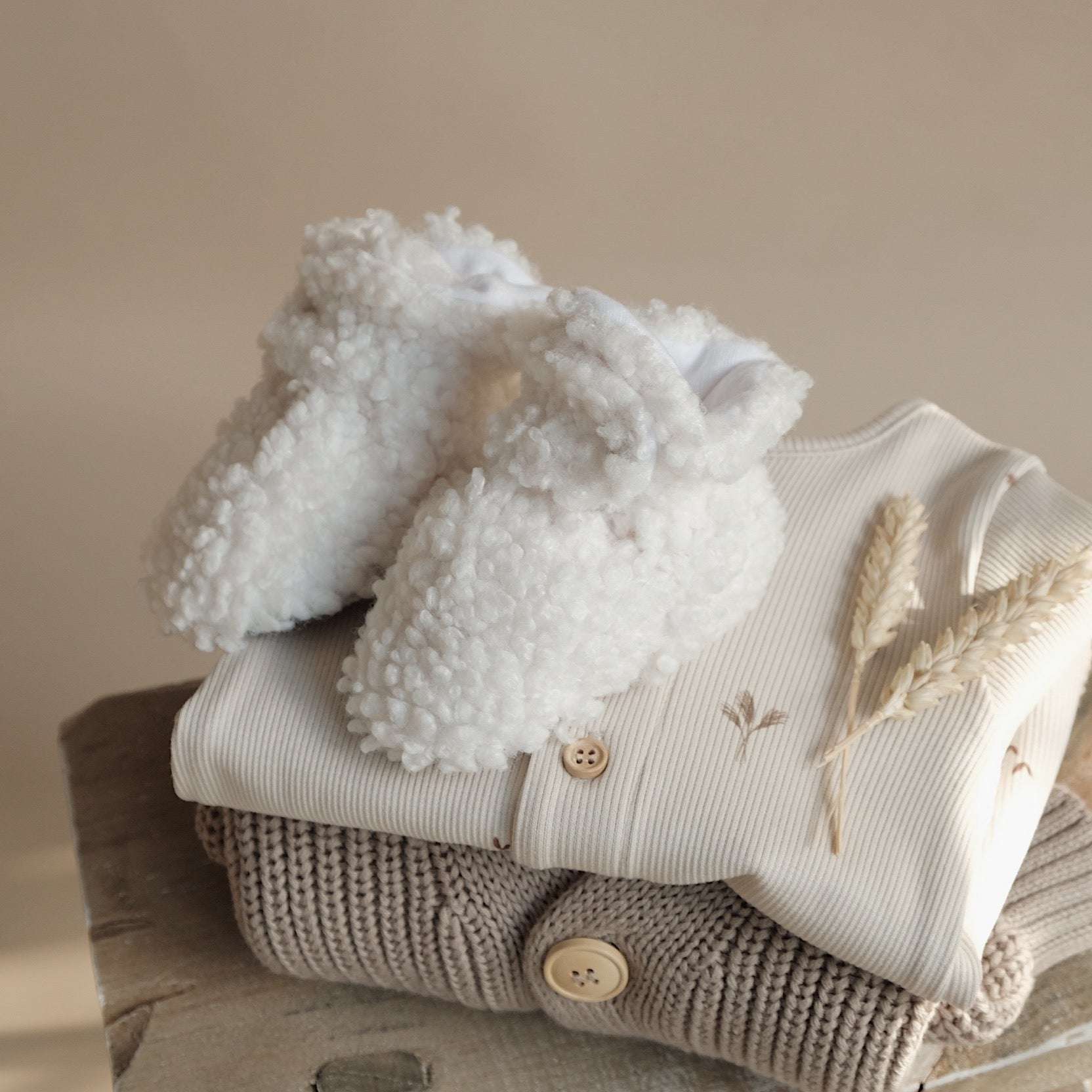 Teddy Booties - Milk - Image 7